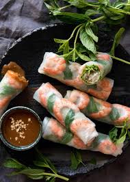 A1. Salad Rolls (2pcs)